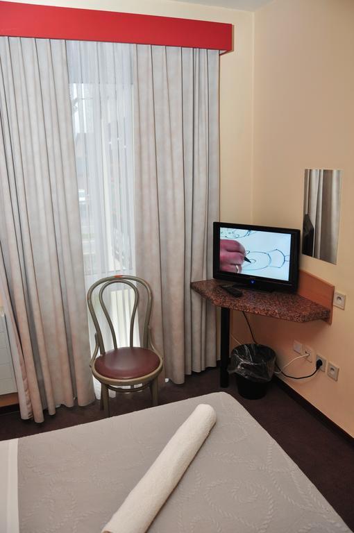 Afrit 28 Hotell Heusden-Zolder Rom bilde