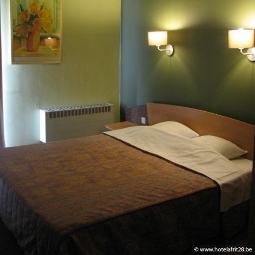 Afrit 28 Hotell Heusden-Zolder Eksteriør bilde